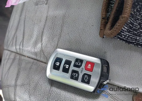 2012 Toyota Sienna Xle 7 Passenger from USA, damaged, VIN 5TDDK3DC7CS034391